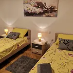 Appartement Eugenia *