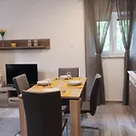 Appartement Eugenia *